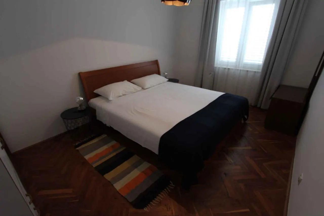 Apartment In Malinska/Insel Krk 12778