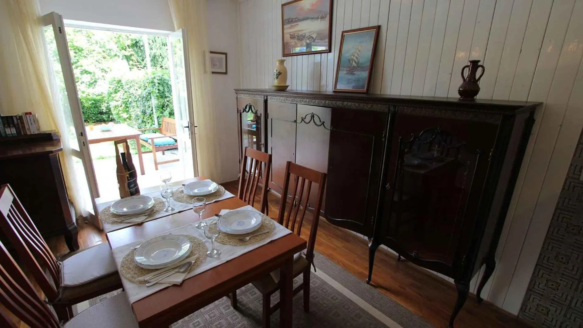 Apartment In Malinska/Insel Krk 12778